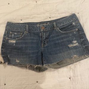 Distressed American Eagle shorts